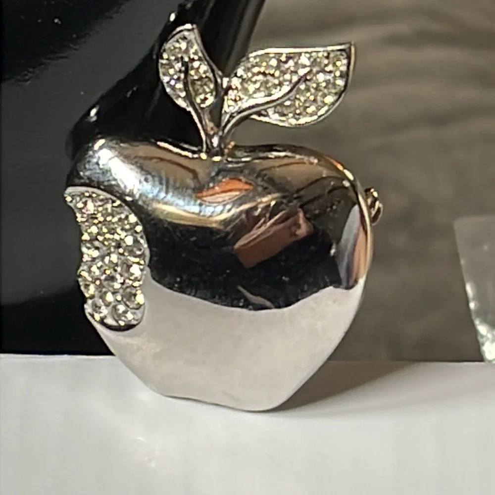 Silver and Rhinestone Apple Brooch - Picture 7 of 7